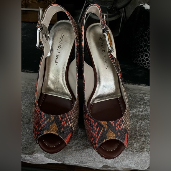 Snake print wedges - Picture 6 of 7